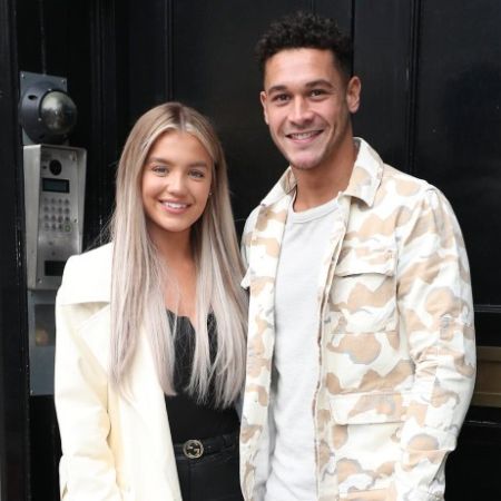 Callum Jones and Molly started dating in Love Island in 2020
