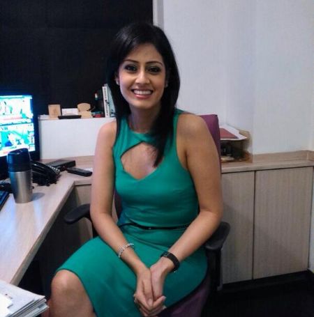 Aabha Bakaya is an Indian anchor and correspondent who is the founder of AB Network Pvt Ltd

Image Source: Style Rug