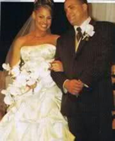 Ron and Trish dated for about nine years and got married in 2009

Image Source: Pinterest