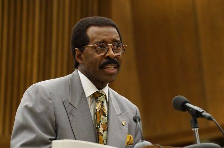 Vance played Johnnie Cochran in The People v. O.J. Simpson

Image Source: Culjer