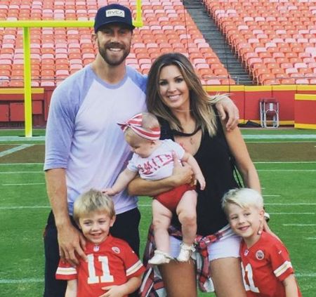 Elizabeth Barry and husband, Alex Smith with children