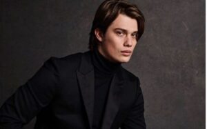 Nicholas Galitzine Age, Wife, Girlfriend, Net Worth, TV Shows, & Bio