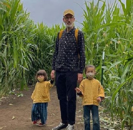 Ayako Fujitani's husband and two kids