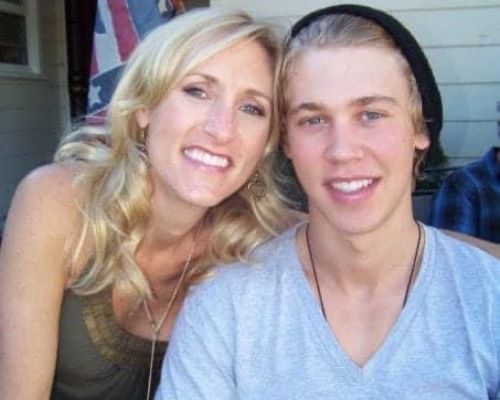 Lori Butler- Austin Butler's Mother; Is she Alive?